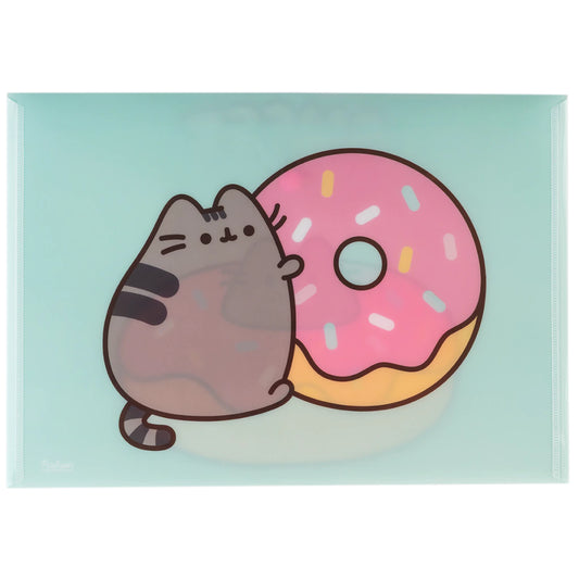 Sobre Plástico A4 con Botón Pusheen