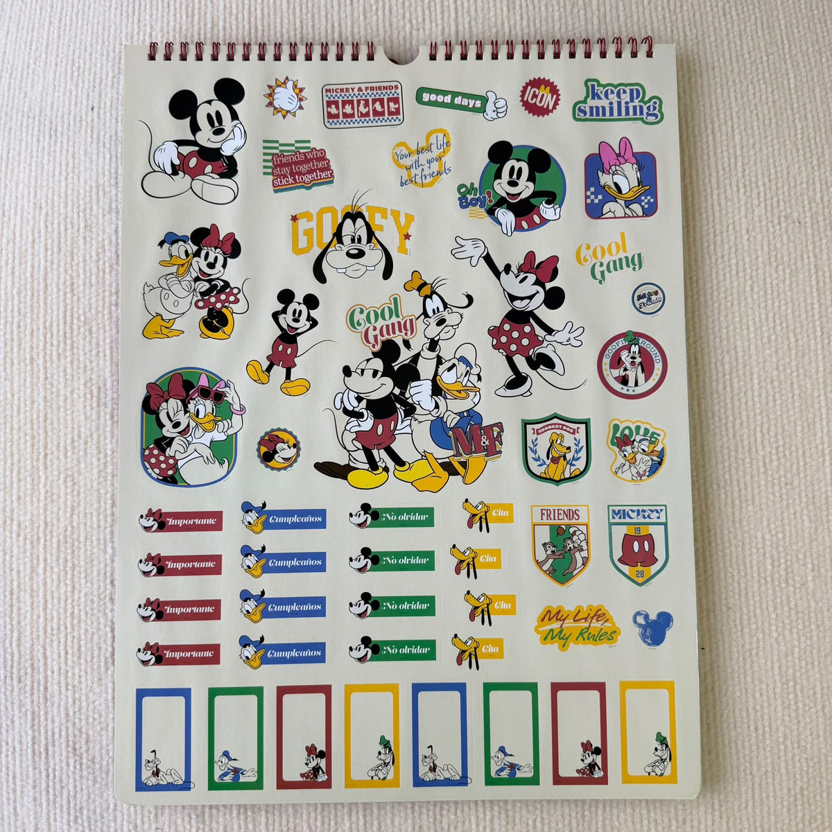 Calendario Mickey Mouse 2027 - Mooving