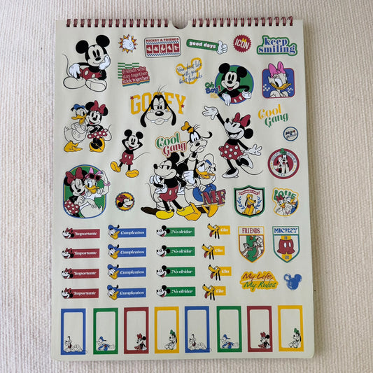Calendario Mickey Mouse 2027 - Mooving